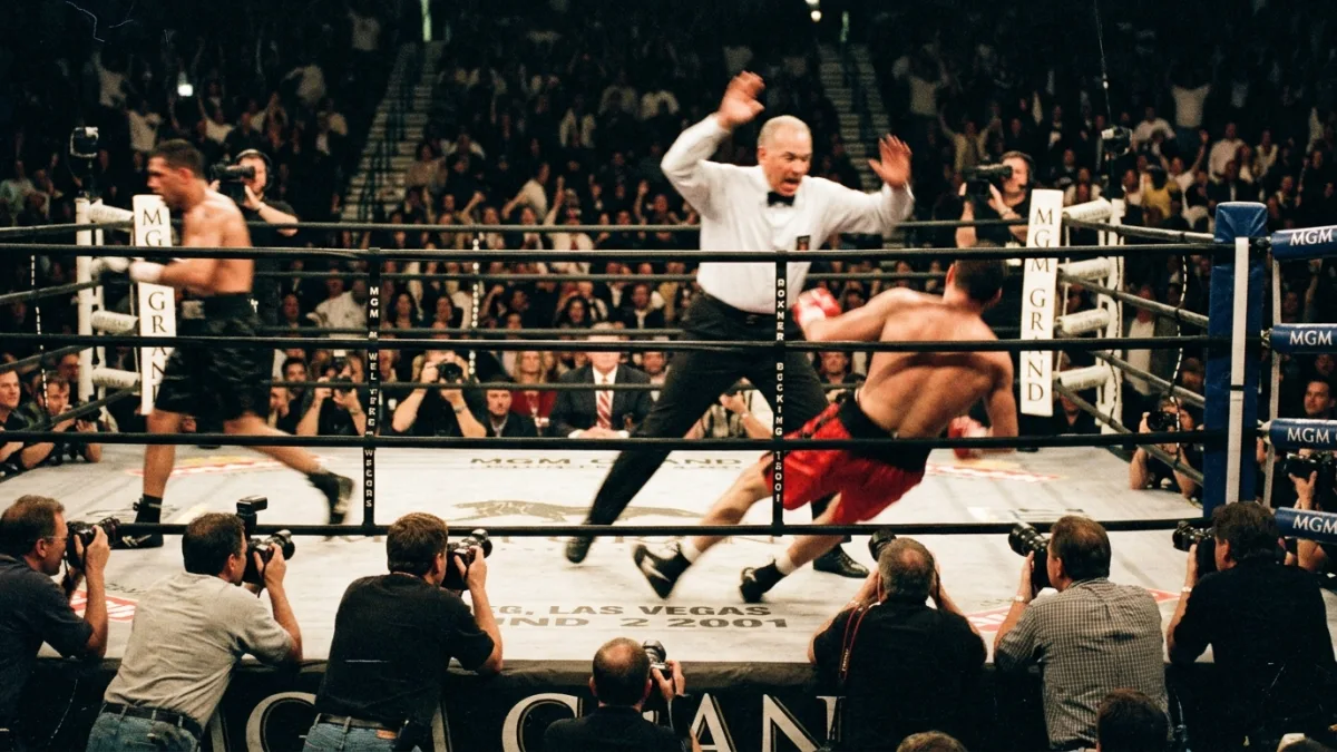 Tszyu vs Judah 2001: The Right Hand, the Wobbly Legs and the Thrown Stool