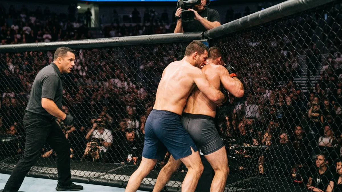 UFC FIGHT NIGHT: HENDERSON MOVES UP
