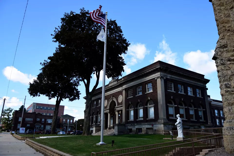 Freeport, Illinois city hall building