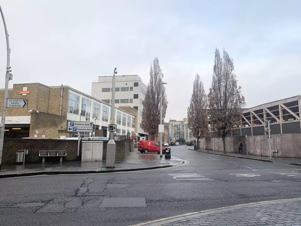 Shops and pedestrian street in Ilford town centre