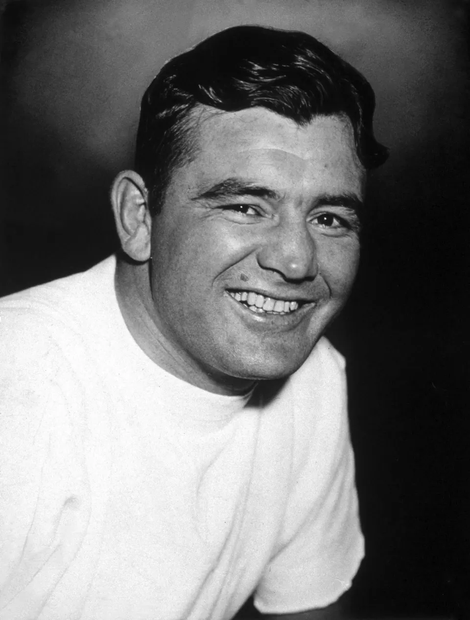 Black and white portrait of boxer James J. Braddock