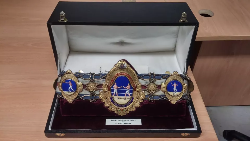 Jimmy Wilde's gold Lonsdale Belt in a display case