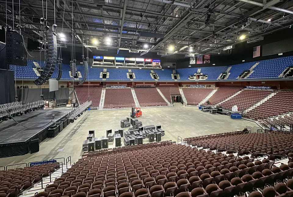 Interior seating bowl of Mohegan Sun Arena