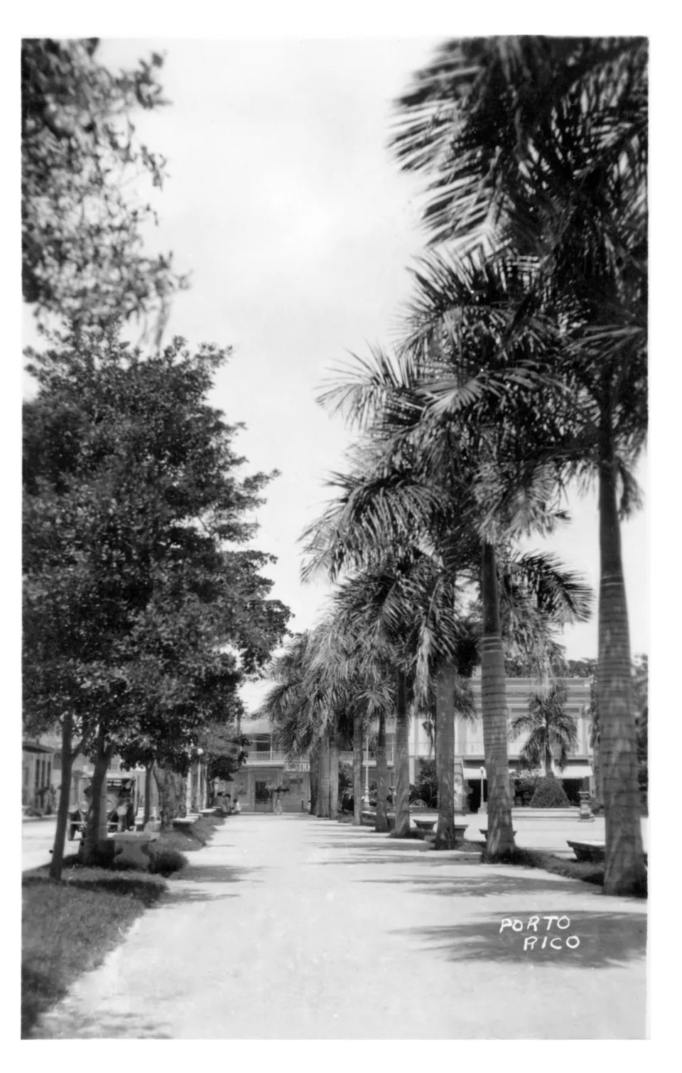Historic view of Plaza Las Delicias in Ponce, Puerto Rico
