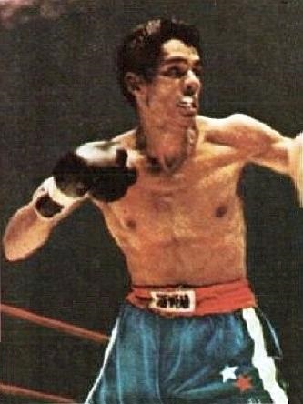 Portrait of a young Roberto Durán in 1973